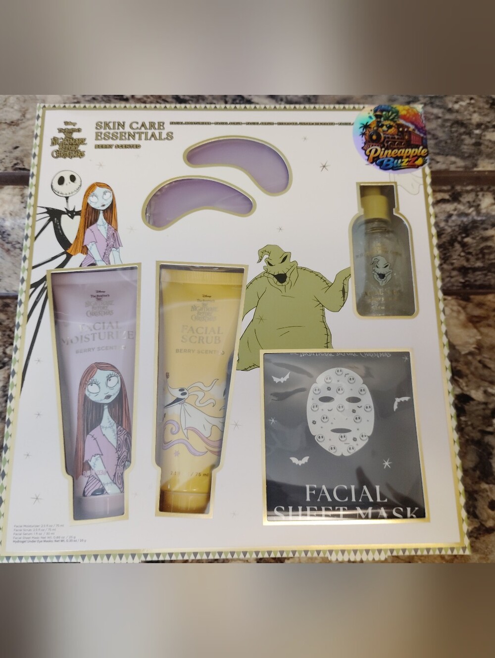 Disney The Nightmare Before Christmas 5-Piece Skin Care Gift Set - Berry